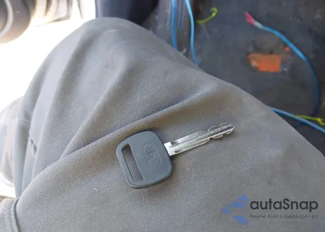 2004 Toyota Rav4 z USA, uszkodzony, nr VIN JTEGD20V740046453